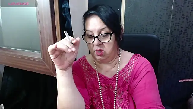 Snapshot of MissSanjanne chatting on 07-23-26, 01:58 MissSanjanne online show from 07-23-26, 01:58