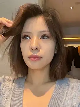 Snapshot of miumiu-66 chatting on 06-06-26, 04:23 miumiu-66 online show from 06-06-26, 04:23