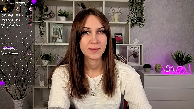 Snapshot of DreamVelour chatting on 11-03-25, 08:54 DreamVelour online show from 11-03-25, 08:54