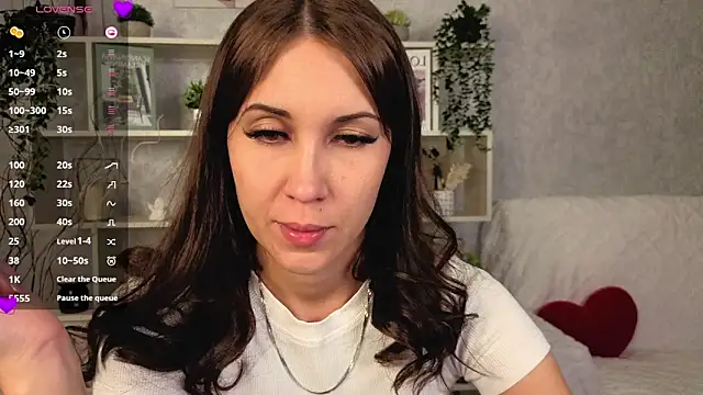 Snapshot of DreamVelour chatting on 12-02-25, 08:04 DreamVelour online show from 12-02-25, 08:04