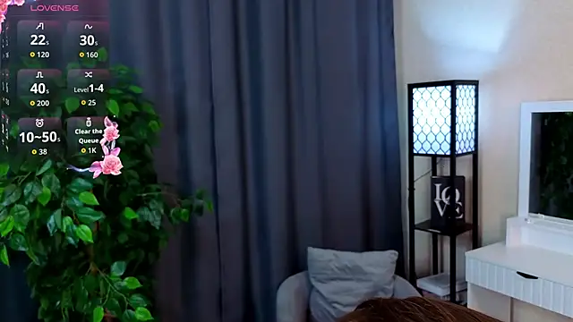 ElenoreReth online show from 04-22-26, 01:30