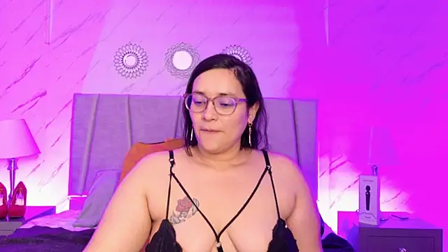 Michell Monet online show from 06-11-26, 12:03