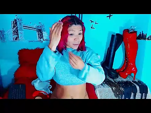 Snapshot of mylygrey chatting on 11-06-25, 02:07 mylygrey online show from 11-06-25, 02:07