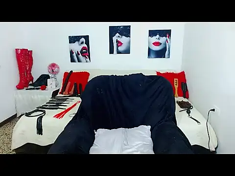 mylygrey online show from 06-20-26, 08:33