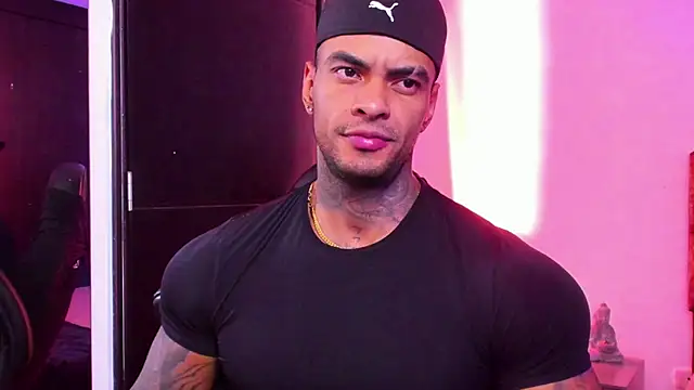 Snapshot of binmontana_ chatting on 10-24-25, 08:38 binmontana online show from 10-24-25, 08:38