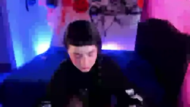 kitty  chs online show from 10-29-25, 12:29