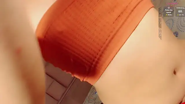 Snapshot of roxanawillts chatting on 11-19-25, 12:21 roxanawillts online show from 11-19-25, 12:21