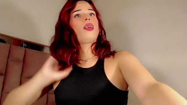 Snapshot of roxanawillts chatting on 12-01-25, 11:59 roxanawillts online show from 12-01-25, 11:59