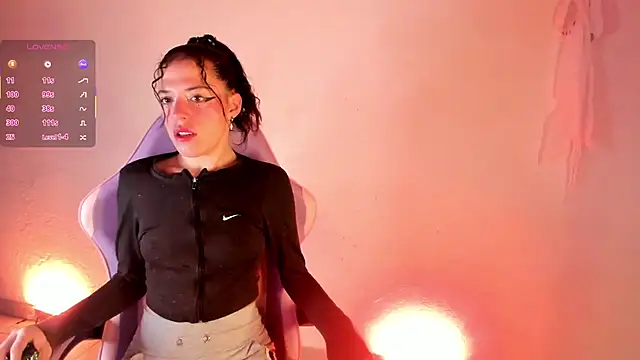 Snapshot of zakura_Haruno chatting on 11-17-25, 11:49 zakura Haruno online show from 11-17-25, 11:49