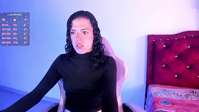 Snapshot of zakura_Haruno chatting on 12-14-25, 04:56 zakura Haruno online show from 12-14-25, 04:56