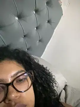 miiabrown18 online show from 03-27-26, 11:54