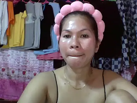 sexyanne1988 online show from 02-15-26, 12:03