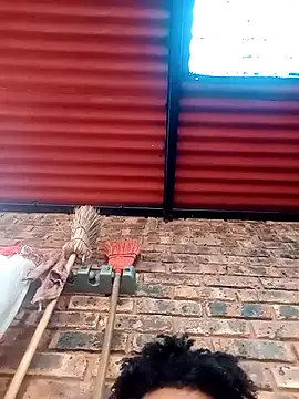 Goofygoody17 online show from 10-11-25, 12:15