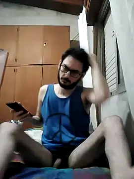 Snapshot of Fefede97_ chatting on 11-17-25, 01:50 Fefede97 online show from 11-17-25, 01:50