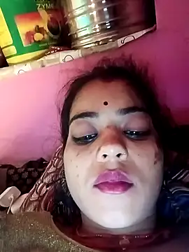 Snapshot of Mahek_love143 chatting on 12-02-25, 01:00 Mahek love143 online show from 12-02-25, 01:00