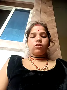 Snapshot of Mahek_love143 chatting on 05-29-26, 03:26 Mahek love143 online show from 05-29-26, 03:26