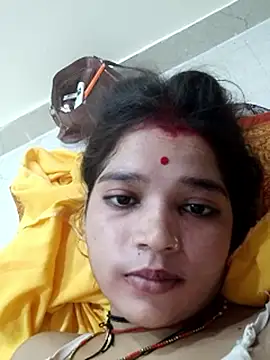 Snapshot of Mahek_love143 chatting on 06-15-26, 10:23 Mahek love143 online show from 06-15-26, 10:23