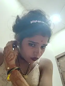 Snapshot of Mahek_love143 chatting on 06-21-26, 11:46 Mahek love143 online show from 06-21-26, 11:46