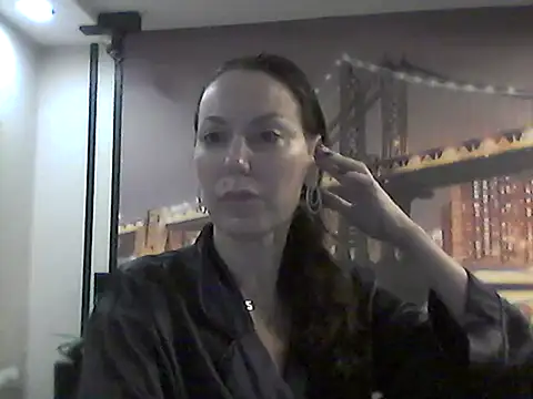 Selirine online show from 10-19-25, 11:33