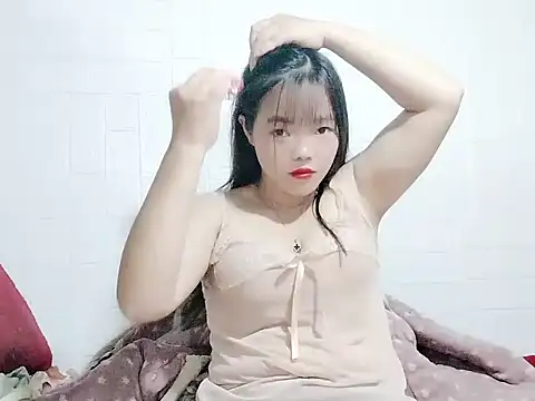 Snapshot of Meomeo-meo chatting on 10-31-25, 11:11 Meomeo-meo online show from 10-31-25, 11:11