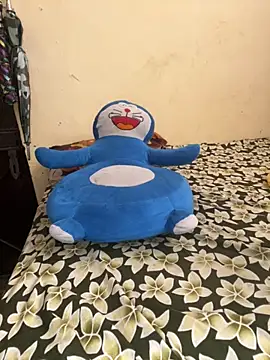 Snapshot of Nisha_queen675 chatting on 10-28-25, 07:34 Nisha queen675 online show from 10-28-25, 07:34