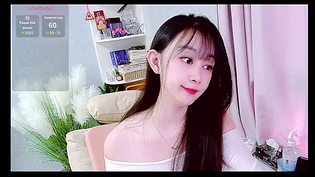 Snapshot of catlovesapple_ chatting on 10-09-25, 06:33 catlovesapple online show from 10-09-25, 06:33