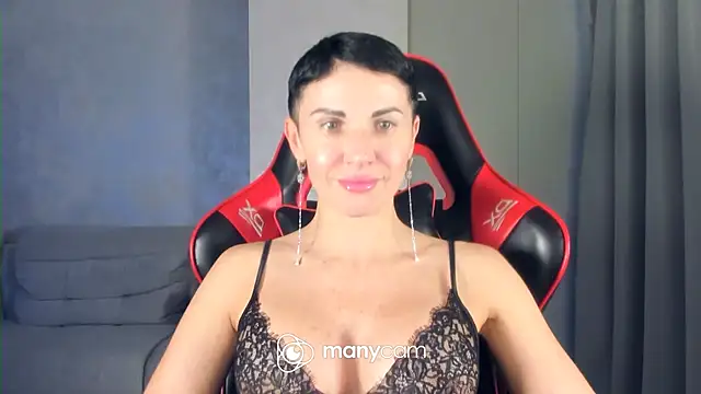 Snapshot of Angel_iam chatting on 06-05-26, 05:51 Angel iam online show from 06-05-26, 05:51