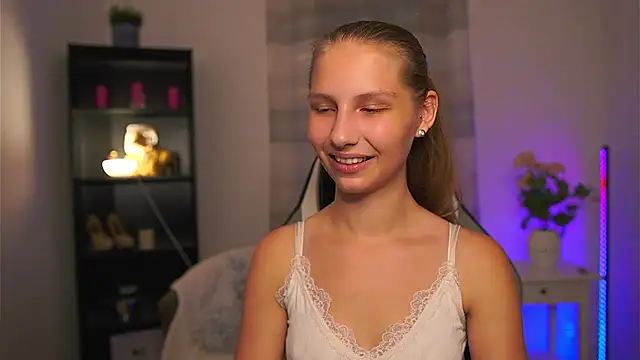 emmie murray online show from 06-19-26, 06:56