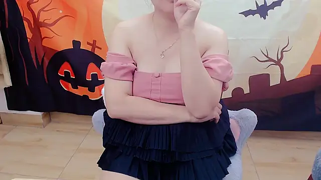 Lilya 39 online show from 10-31-25, 11:55