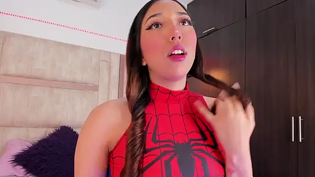 emily  walker online show from 11-26-25, 01:12