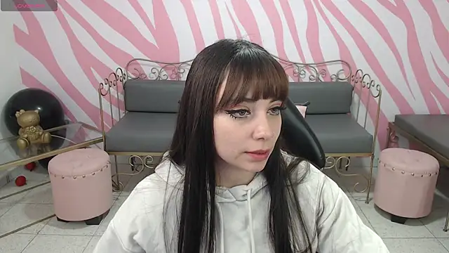 saabrina  online show from 11-05-25, 01:11