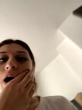 aliisonn   parker26 online show from 09-23-25, 07:06