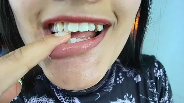 Hinata 21  online show from 03-03-26, 08:59