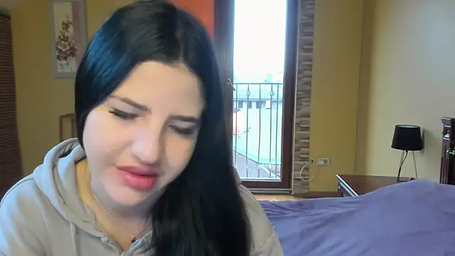 Malibu J online show from 11-04-25, 07:51