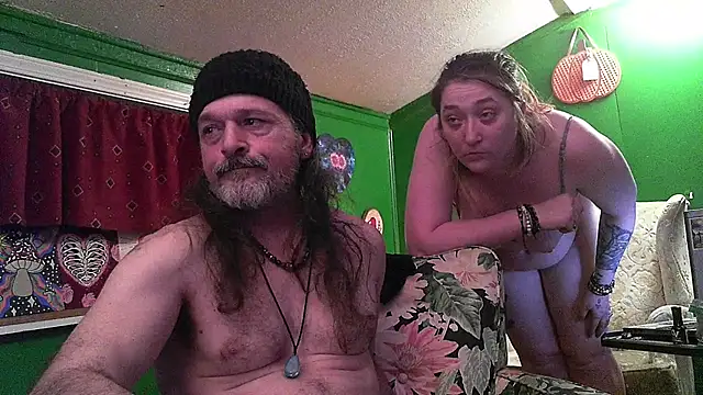 HippieDad333 online show from 04-21-26, 06:52