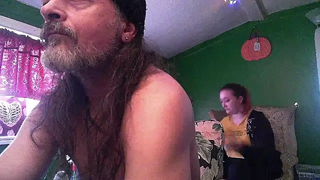 HippieDad333 online show from 04-26-26, 01:20