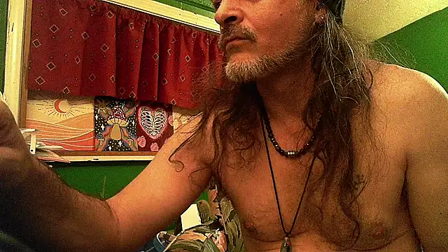 HippieDad333 online show from 05-04-26, 09:05