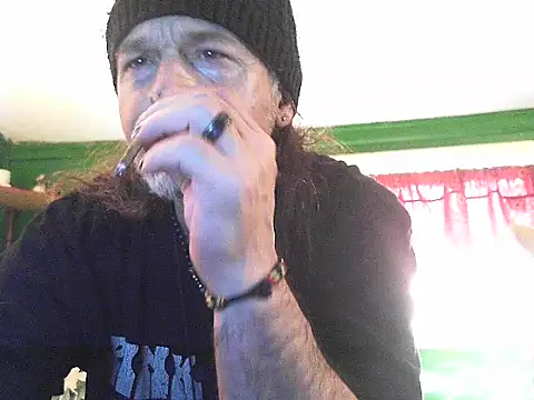 HippieDad333 online show from 05-11-26, 06:27