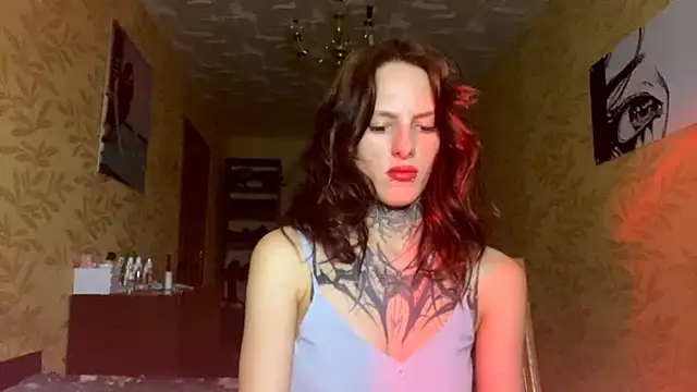 Snapshot of NamBraun chatting on 11-30-25, 05:17 NamBraun online show from 11-30-25, 05:17