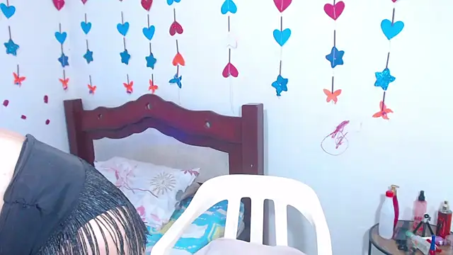 lorenacapelli online show from 02-17-26, 03:47