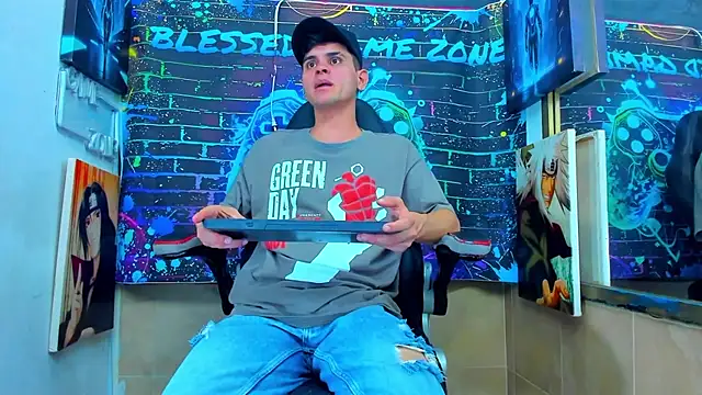 liam coleman25 online show from 03-08-26, 05:22