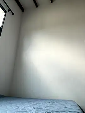 ISABELFORYOU1 online show from 12-15-25, 09:19