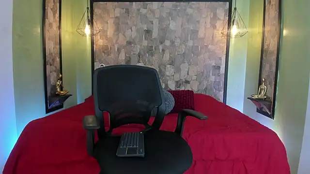 Axel Draven online show from 03-18-26, 01:14