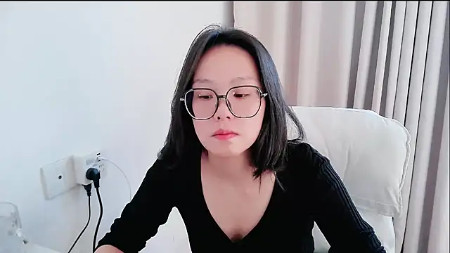 guai00 online show from 11-28-25, 06:49