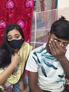 Snapshot of Love_Queen11 chatting on 11-08-25, 03:01 Love Queen11 online show from 11-08-25, 03:01