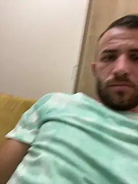 Snapshot of sexyman1936 chatting on 10-04-25, 08:07 sexyman1936 online show from 10-04-25, 08:07