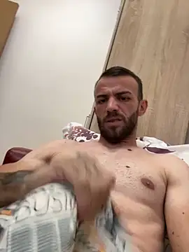 Snapshot of sexyman1936 chatting on 10-07-25, 12:24 sexyman1936 online show from 10-07-25, 12:24