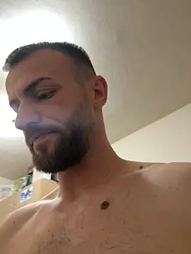 Snapshot of sexyman1936 chatting on 10-26-25, 09:21 sexyman1936 online show from 10-26-25, 09:21