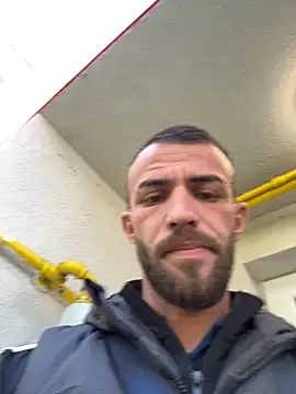 Snapshot of sexyman1936 chatting on 10-29-25, 10:39 sexyman1936 online show from 10-29-25, 10:39