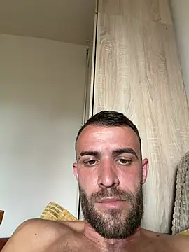 Snapshot of sexyman1936 chatting on 06-22-26, 06:54 sexyman1936 online show from 06-22-26, 06:54
